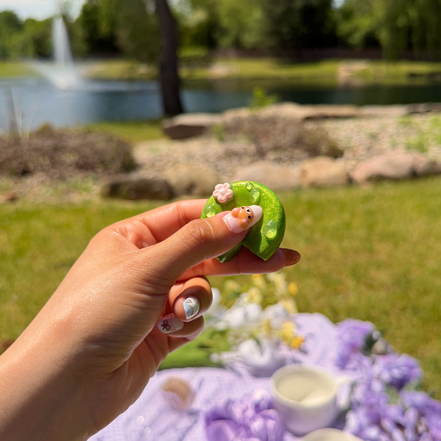 lily pad worry stone 🪷🦢